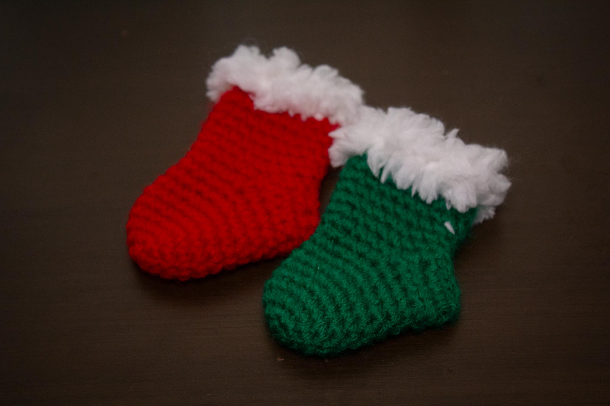 Crochet stockings red and green